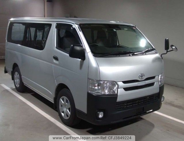 Used TOYOTA HIACE VAN 2018 Aug CFJ3849224 in good condition for sale