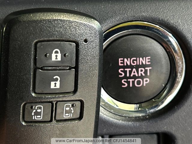 toyota voxy 2015 -TOYOTA--Voxy DBA-ZRR80W--ZRR80-0169982---TOYOTA--Voxy DBA-ZRR80W--ZRR80-0169982- image 2