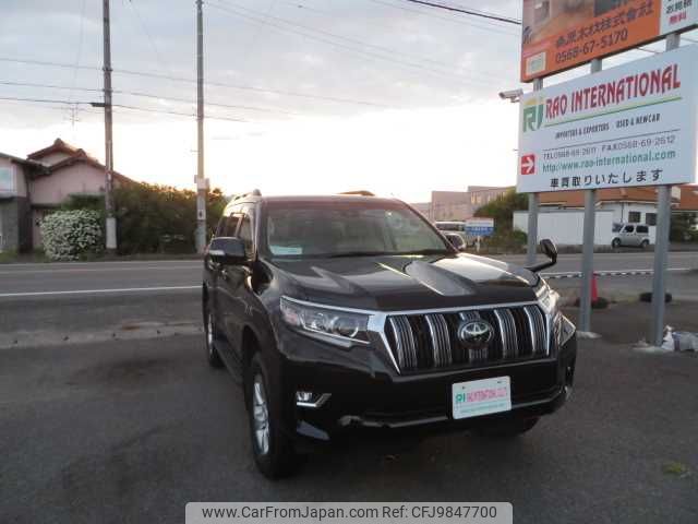 toyota land-cruiser-prado 2021 504749-RAOID:13511 image 2