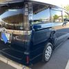 toyota voxy 2015 CFJ1836552 image 13