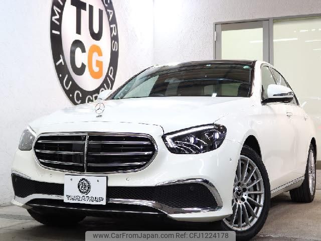 mercedes-benz e-class 2022 quick_quick_5AA-213059_W1K2130592B032147 image 1