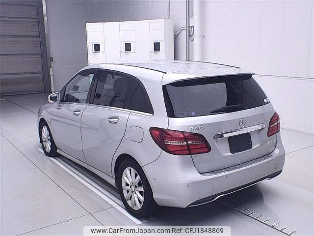 mercedes-benz b-class 2016 CFJ1848869 image 2