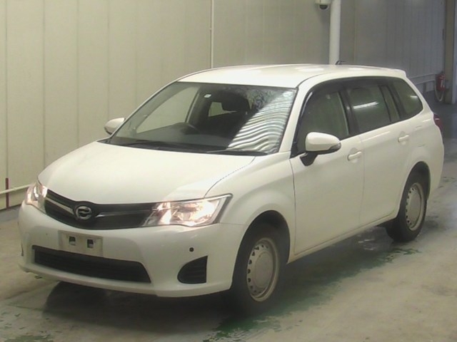 2014 Toyota Corolla Fielder NZE164G - Car Price $4,221