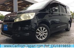 honda stepwagon 2010 CFJ1819853