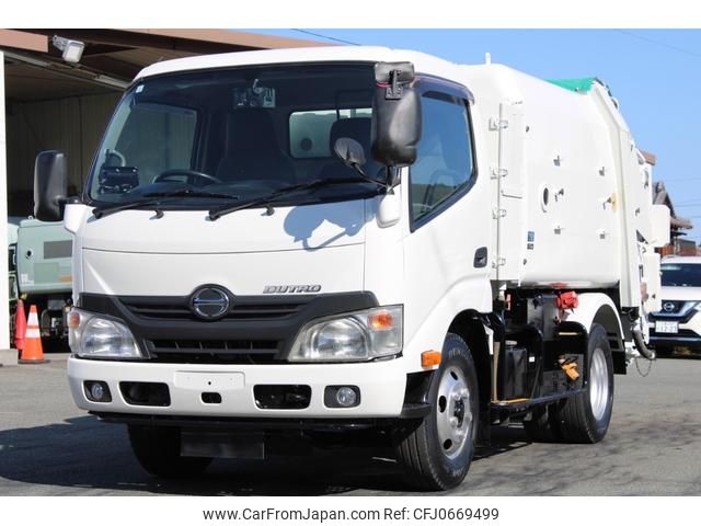 hino dutro 2015 GOO_NET_EXCHANGE_0230013A30250121W001 image 1