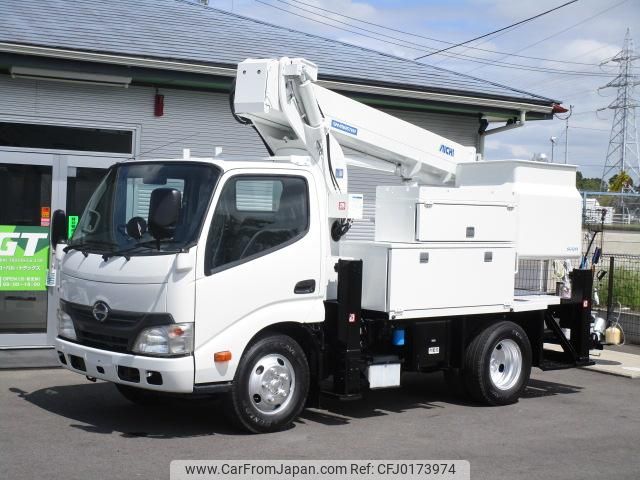 hino dutro 2015 GOO_NET_EXCHANGE_0403732A30240904W001 image 2