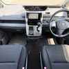 toyota voxy 2008 504928-930349 image 1