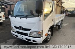 hino dutro 2016 CFJ1702016