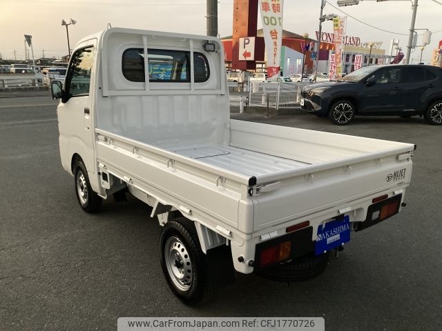 daihatsu hijet-truck 2024 CFJ1770726 image 2