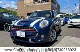 mini mini-others 2015 quick_quick_DBA-XS20_WMWXS720902B61076