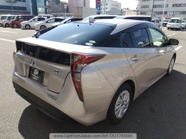 toyota prius 2016 CFJ1785980 image 2