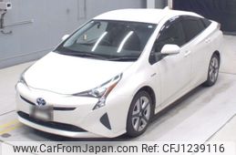 toyota prius 2018 -TOYOTA--Prius ZVW50-6128450---TOYOTA--Prius ZVW50-6128450-