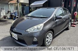 toyota aqua 2013 quick_quick_DAA-NHP10_NHP10-2232046
