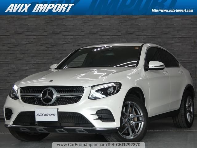 mercedes-benz glc-class 2019 CFJ1792370 image 1