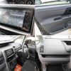 toyota voxy 2009 CFJ1745781 image 12