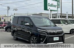 toyota voxy 2018 -TOYOTA--Voxy DBA-ZRR85W--ZRR85-0095032---TOYOTA--Voxy DBA-ZRR85W--ZRR85-0095032-