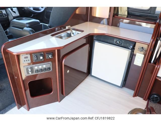 toyota hiace-wagon 2016 CFJ1819822 image 2