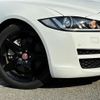 jaguar xe 2018 CFJ1627008 image 3