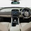 jaguar xe 2016 GOO_JP_965025051800207980002 image 1