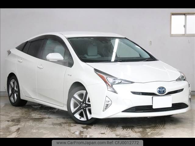 toyota prius 2017 -TOYOTA--Prius DAA-ZVW51--ZVW51-6052916---TOYOTA--Prius DAA-ZVW51--ZVW51-6052916- image 2