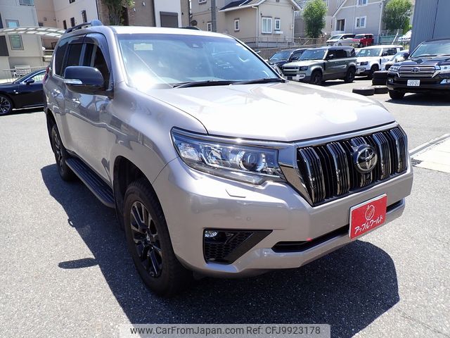 toyota land-cruiser-prado 2021 24630601 image 1