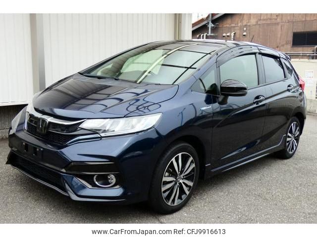 honda fit-hybrid 2017 quick_quick_DAA-GP5_GP5-3401479 image 1