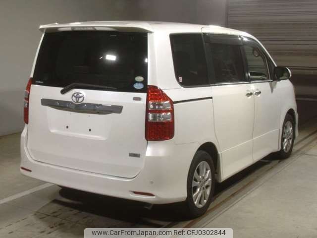 toyota noah 2012 -TOYOTA--Noah DBA-ZRR70W--ZRR70-0473387---TOYOTA--Noah DBA-ZRR70W--ZRR70-0473387- image 2