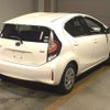 toyota aqua 2020 CFJ1813388 image 2