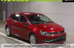 volkswagen polo 2015 -VOLKSWAGEN--VW Polo 6RCJZ--GU015070---VOLKSWAGEN--VW Polo 6RCJZ--GU015070-