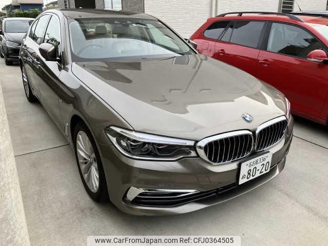 bmw 5-series 2017 quick_quick_DBA-JA20_WBAJA52000G886417 image 1