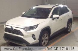 toyota rav4 2021 CFJ1718115
