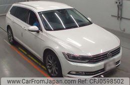 volkswagen passat-variant 2018 quick_quick_LDA-3CDFC_WVWZZZ3CZJE109463