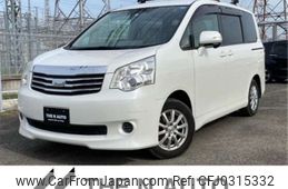 toyota noah 2011 -TOYOTA--Noah DBA-ZRR70G--ZRR70-0413938---TOYOTA--Noah DBA-ZRR70G--ZRR70-0413938-