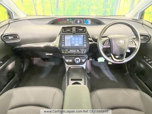 toyota prius 2022 CFJ1688610 image 2