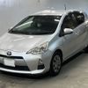 toyota aqua 2012 -TOYOTA 【神戸 557ち101】--AQUA NHP10-6098478---TOYOTA 【神戸 557ち101】--AQUA NHP10-6098478- image 1