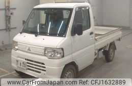 mitsubishi minicab-truck 2013 CFJ1632889