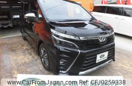 toyota voxy 2019 -TOYOTA 【名変中 】--Voxy ZRR80W--0489018---TOYOTA 【名変中 】--Voxy ZRR80W--0489018-