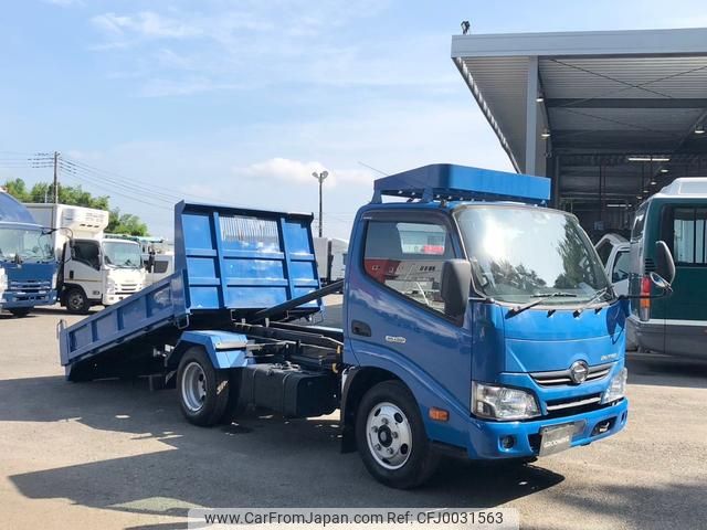 hino dutro 2018 GOO_NET_EXCHANGE_0541786A30240722W002 image 2