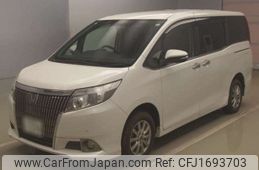 toyota esquire 2015 CFJ1693703