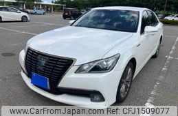 toyota crown 2015 CFJ1509077
