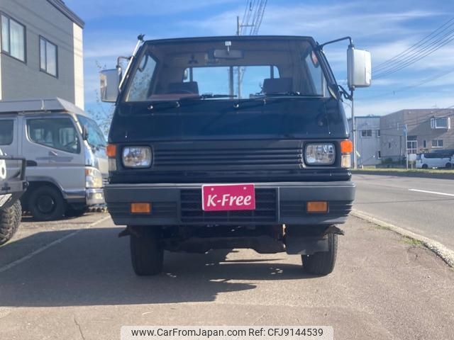 mitsubishi delica-truck 1989 GOO_NET_EXCHANGE_0301551A30231030W001 image 2