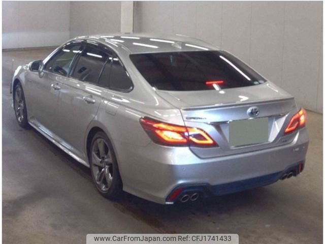 toyota crown-hybrid 2018 CFJ1741433 image 2