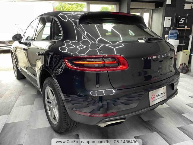 porsche macan 2016 quick_quick_J1H1_WP1ZZZ95ZHLB03954 image 2