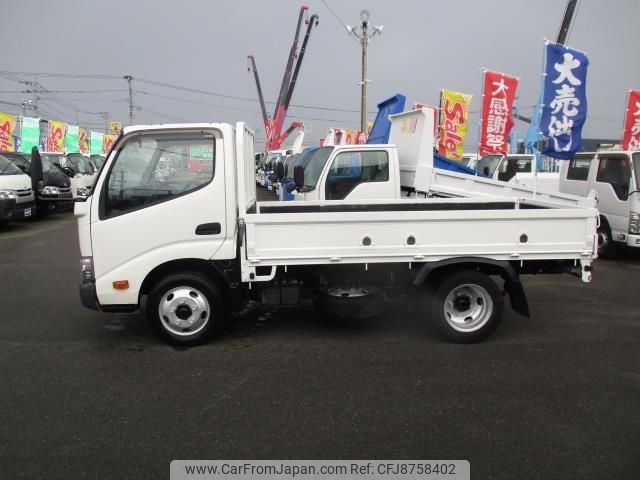 toyota dyna-truck 2017 GOO_NET_EXCHANGE_0840154A20230302G004 image 2