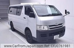 toyota regiusace-van 2009 -TOYOTA 【滋賀 400ﾂ3779】--Regius ace Van KDH206V--8018121---TOYOTA 【滋賀 400ﾂ3779】--Regius ace Van KDH206V--8018121-