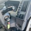 isuzu elf-truck 2011 GOO_NET_EXCHANGE_0404019A30250709W001 image 37