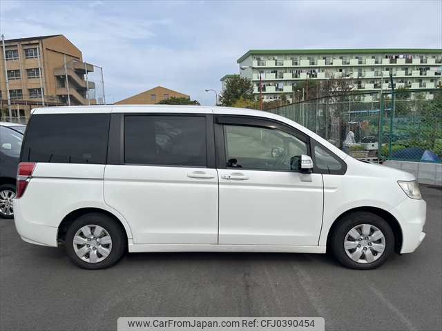 honda stepwagon 2013 NIKYO_QQ70520 image 1