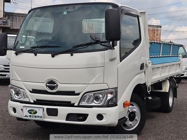 hino dutro 2022 GOO_NET_EXCHANGE_0207851A30240905W006 image 2