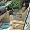 toyota land-cruiser-wagon 2016 -TOYOTA--Land Cruiser Wagon CBA-URJ202W--URJ202-4120230---TOYOTA--Land Cruiser Wagon CBA-URJ202W--URJ202-4120230- image 17