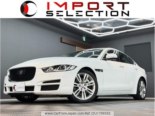jaguar xe 2016 CFJ1709353 image 1